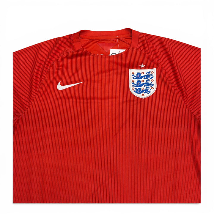 2014 Vintage England Nike Red Football Shirt (M)