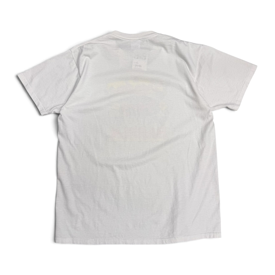 Vintage A Grandma Is A Hug Graphic T shirt White (L)