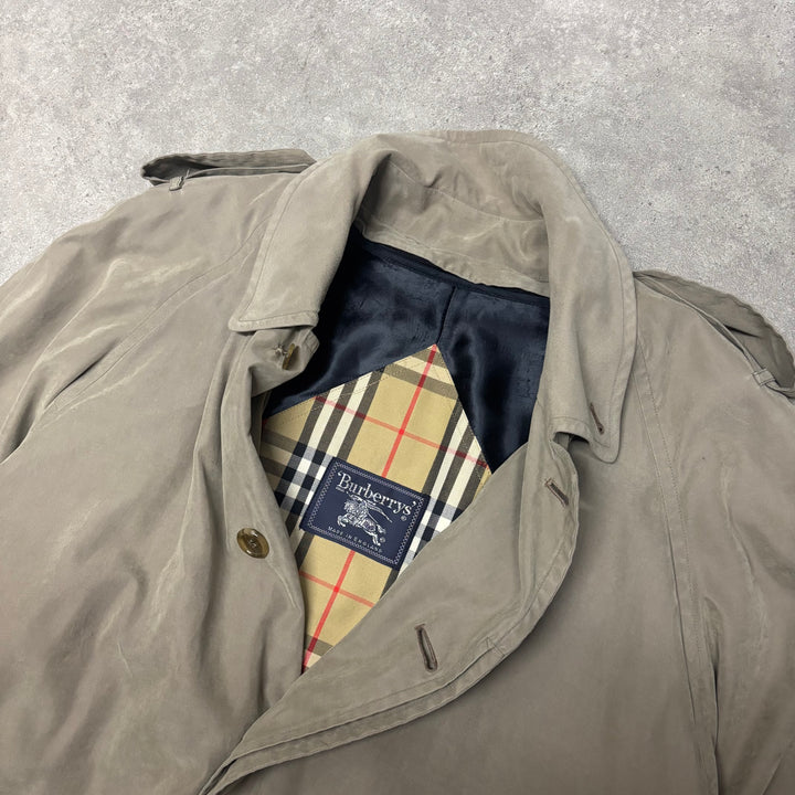 Vintage Burberry Khaki Trench Jacket With Liner (XL)