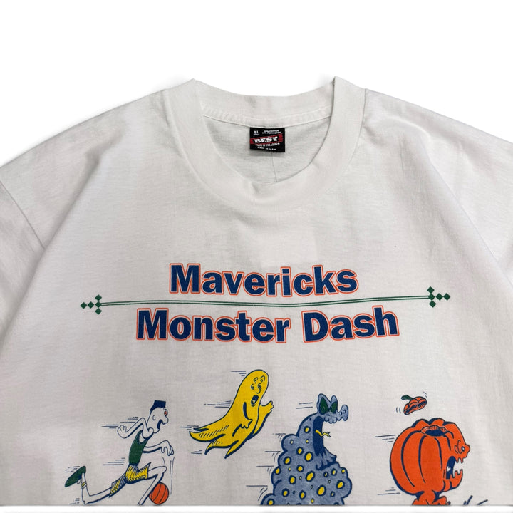 Vintage 90's Mavericks Monster Dash Graphic T shirt White (XL)