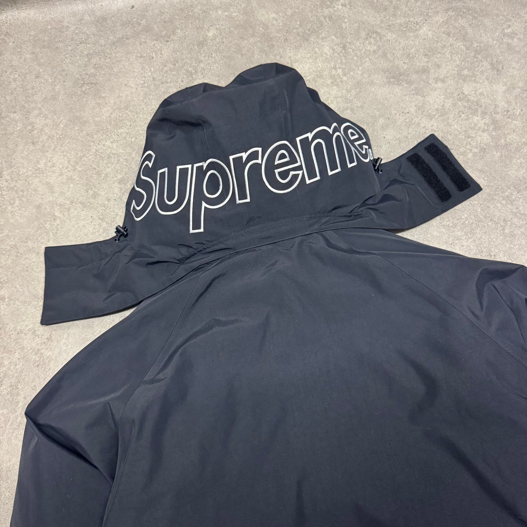 Supreme Goretex 700-Fill Down Parka Puffer Jacket