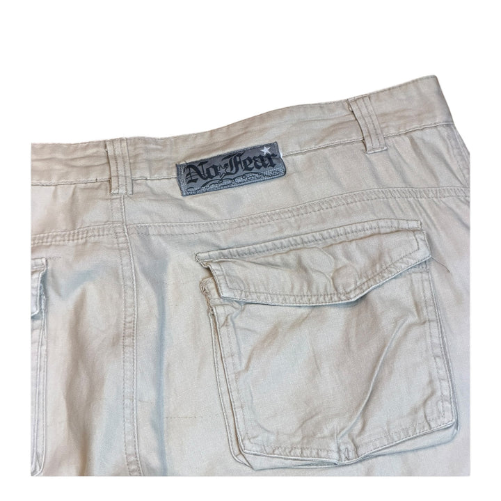 Vintage No Fear Beige Cargo Shorts (L)