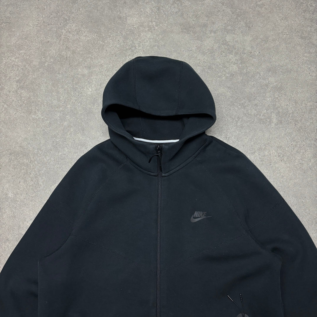 Nike Black Tech Fleece Hoodie (L)