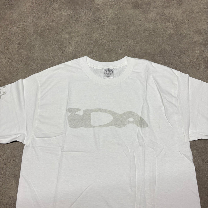 IDA White Graphic T-Shirt (L)