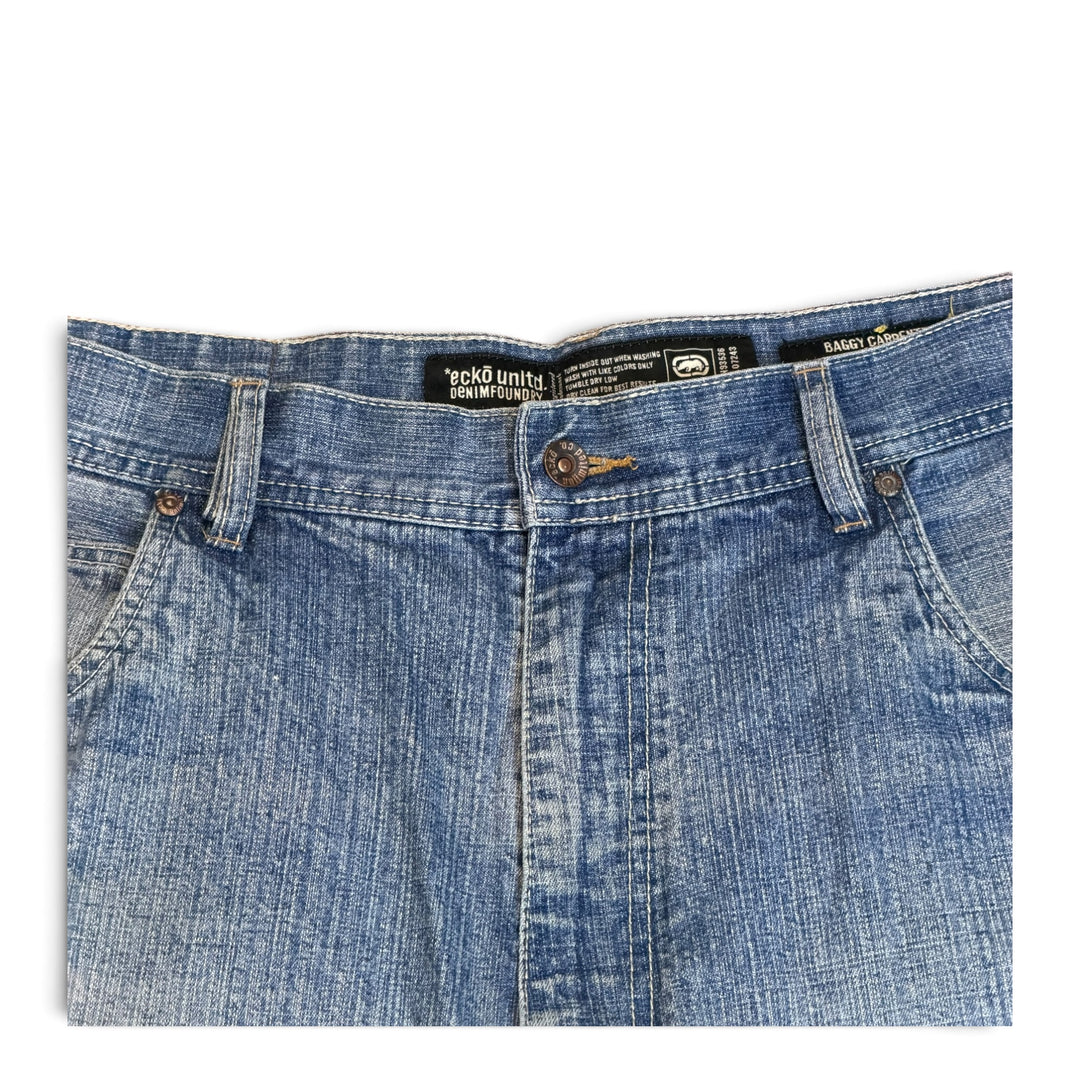 Vintage Ecko Washed Light Blue Baggy Denim Shorts (38)