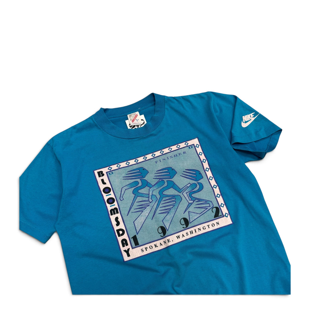92' Vintage Nike Blue Bloomsday Graphic T-Shirt (M)
