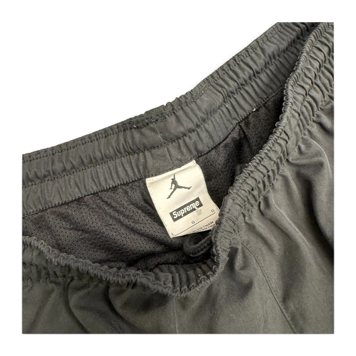 Supreme x Jordan Black Tracksuit Bottoms (L)
