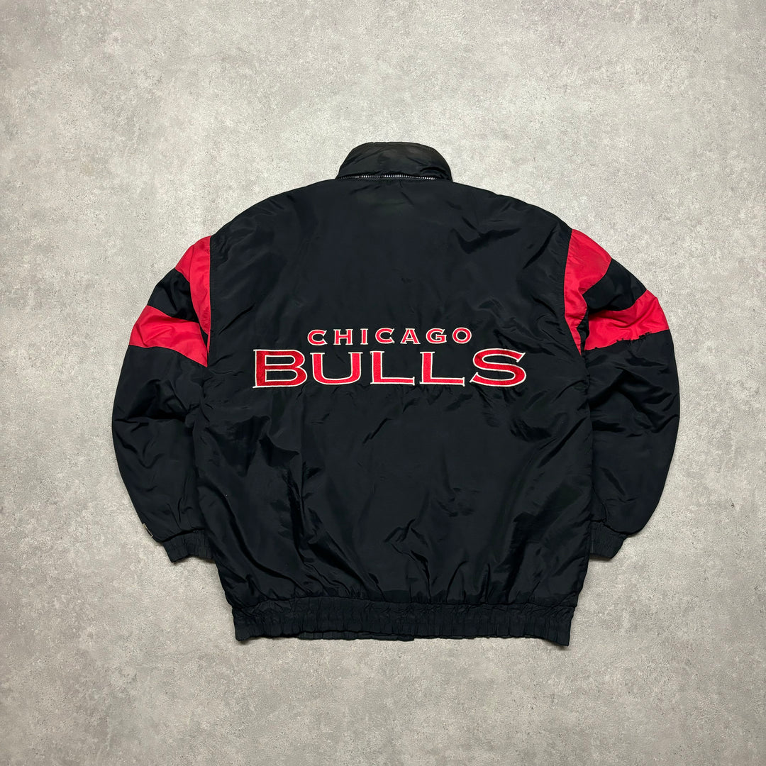 90's Vintage Logo 7 NBA Chicago Bulls Black Puffer Jacket (L)