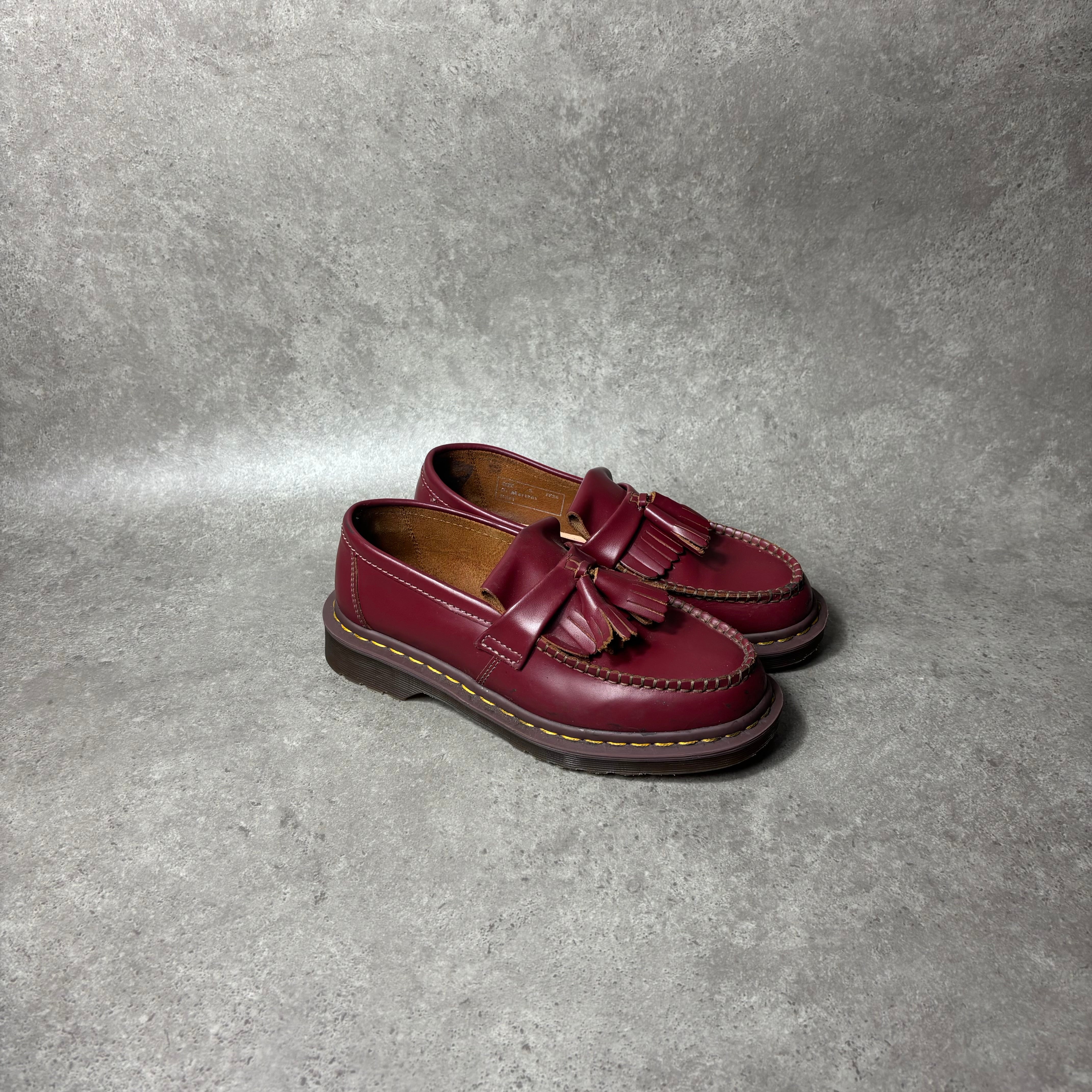 ［美品］UK5 Dr.Martens ADRIAN CHERRY RED Dr. Martens Unisex-Adult Adrian Tassle Loafer Slip-On