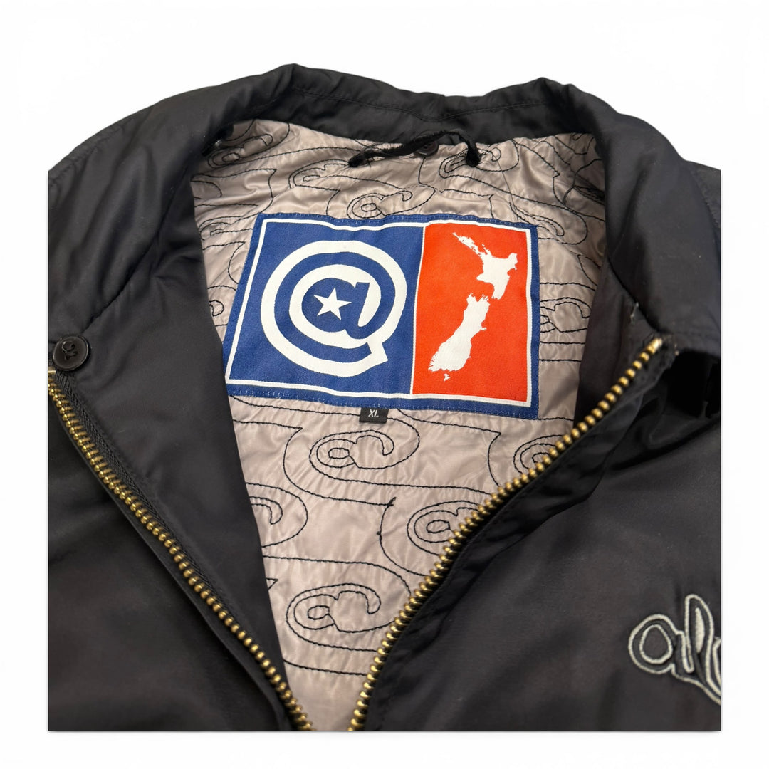 Always Do What You Should Do Bomber Jacket Black (XL)
