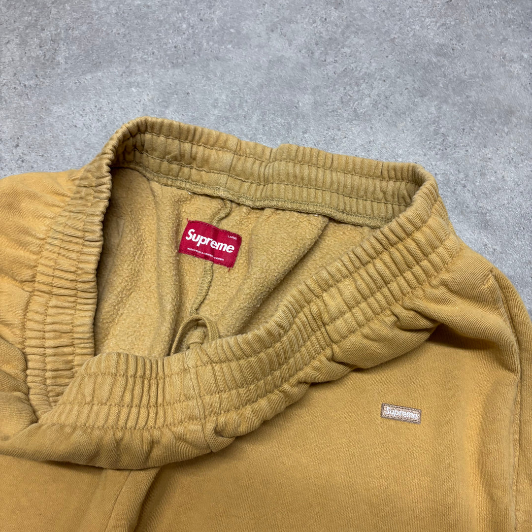 Supreme Small Logo Cotton Yellow Shorts (L)