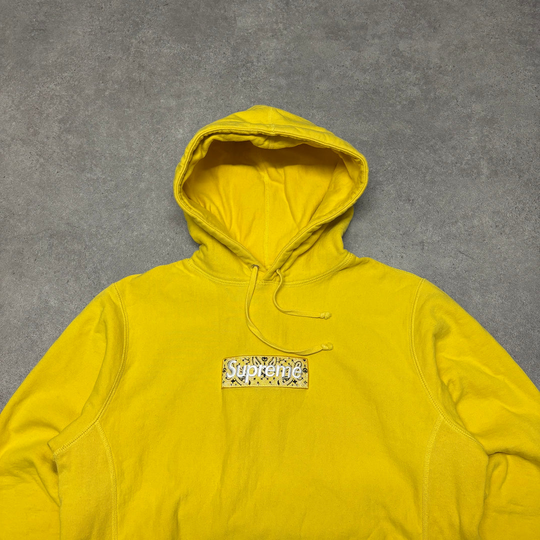 2019 Supreme Yellow Bandana Box Logo Pullover Hoodie (M)