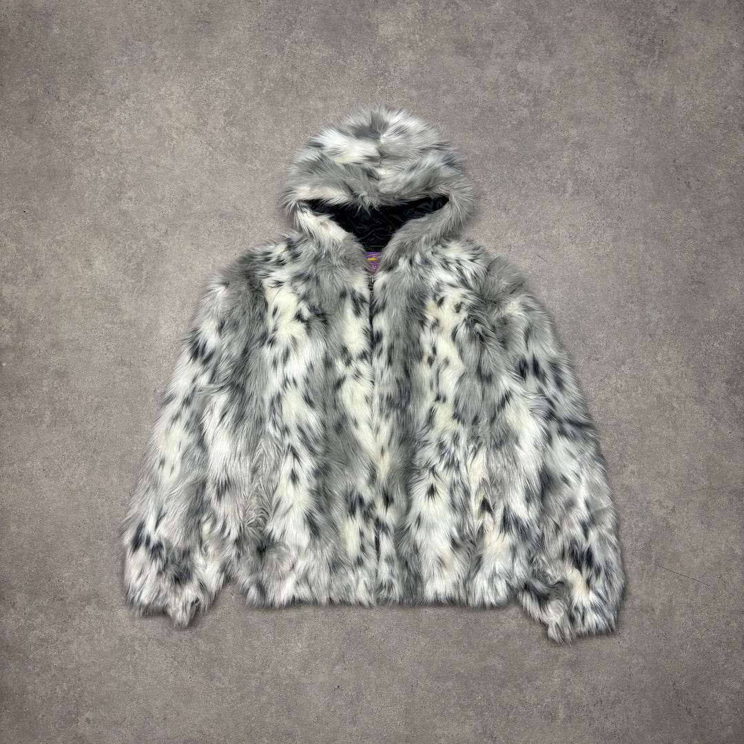 Corteiz White Fur Hooded Jacket (L)