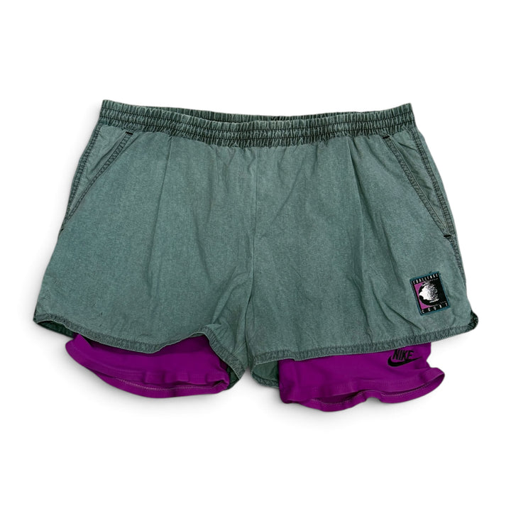 90's Vintage Nike Green Challenge Court Thermal Underlayer Shorts (L)