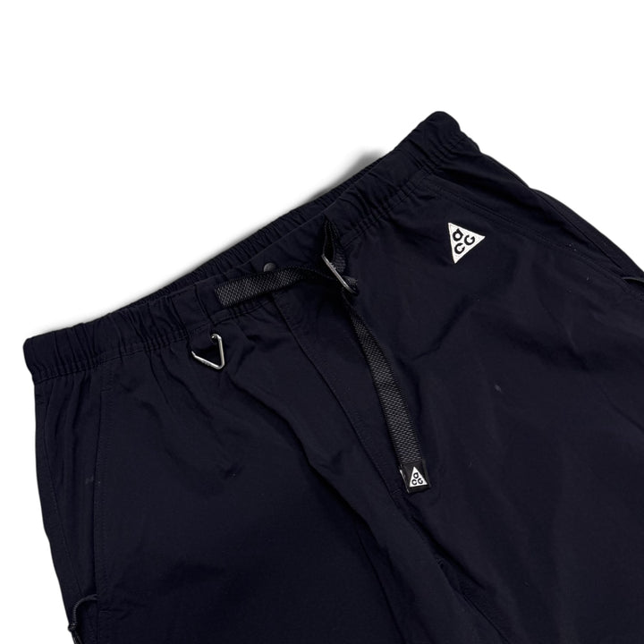 Nike ACG Black Technical Shorts (L)