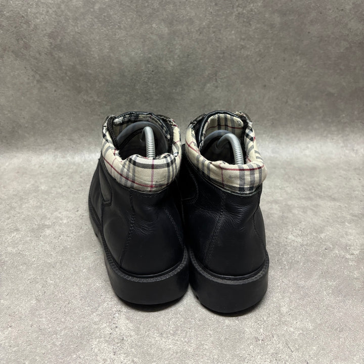 90's Vintage Burberry Black Leather Ankle Boots (UK10)