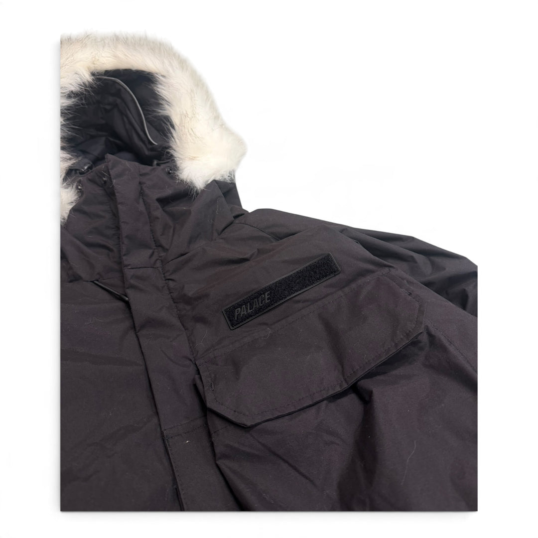 Palace PCWCS Hooded Puffer Jacket Black (L)