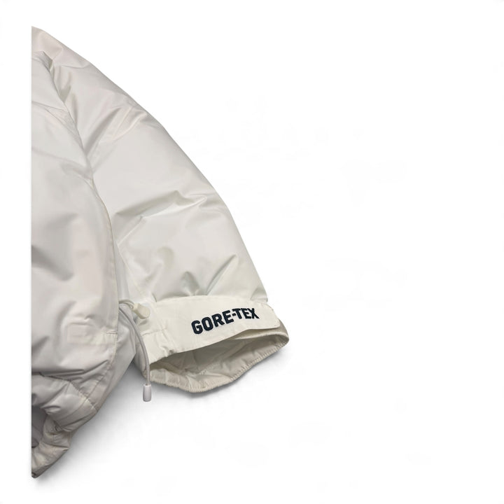 Supreme Gore - Tex 700 Fill Down Puffer Jacket White (M)