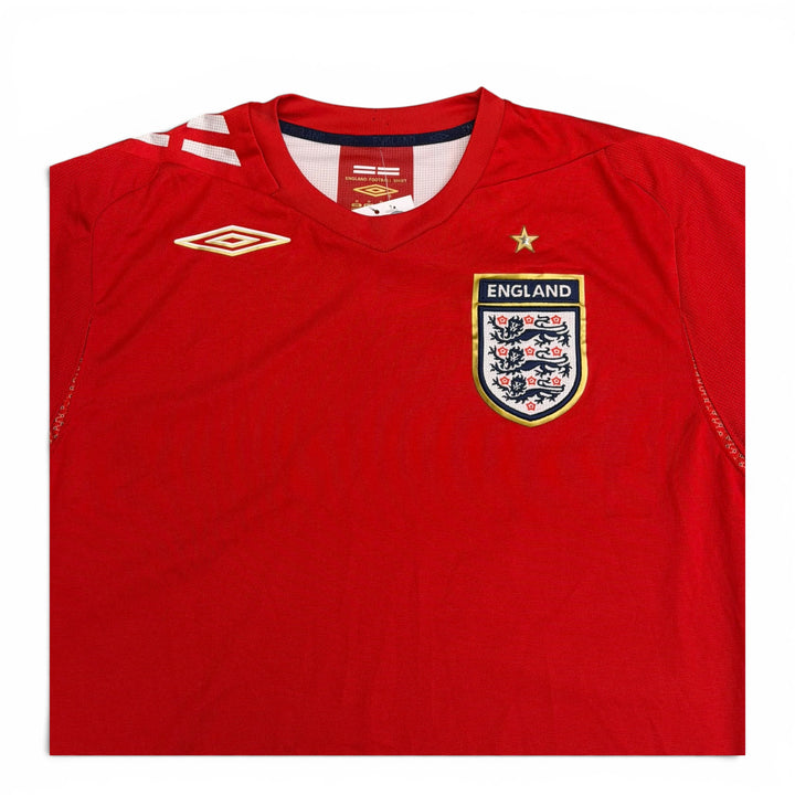 2006 Vintage England Umbro Red Football Shirt (M)
