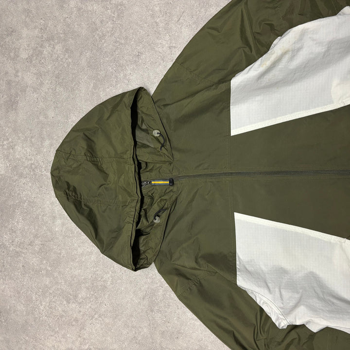 00's Vintage Nike Green & Cream Technical Jacket (M)