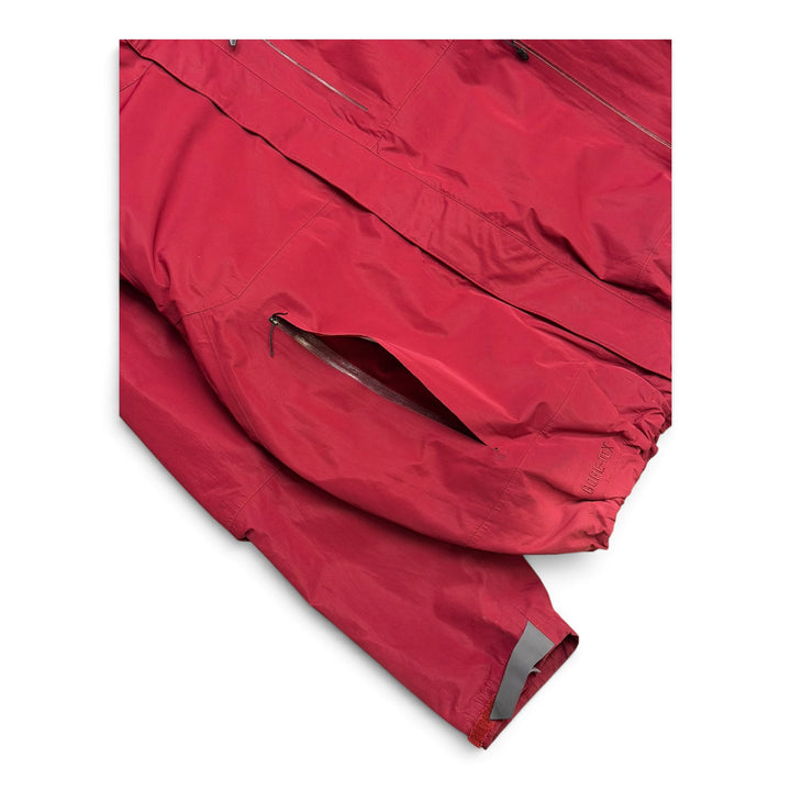 Nike ACG Waterproof Jacket Red (L)