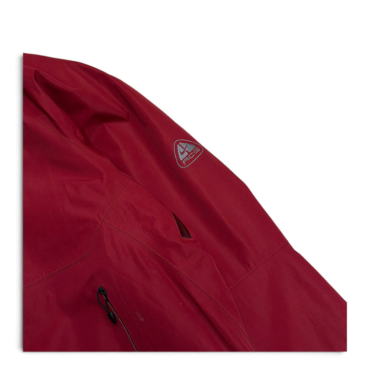 Nike ACG Waterproof Jacket Red (L)