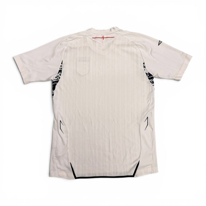 2007 Vintage England White Umbro Football Shirt (S)