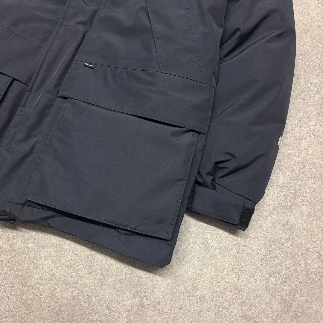 Supreme Goretex 700-Fill Down Parka Puffer Jacket