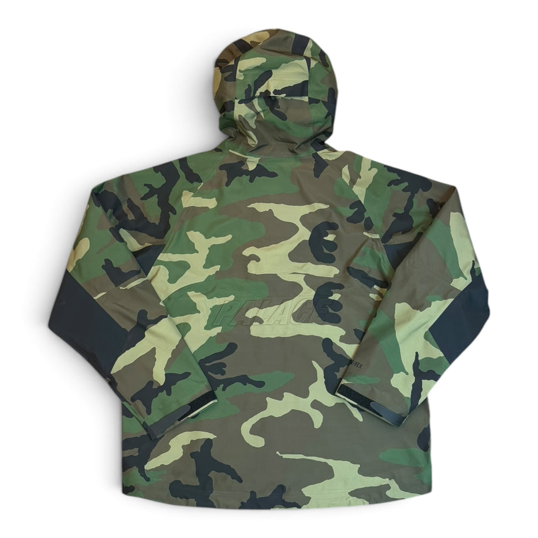 BNWT Palace Camo Green Gore-Tex 3L Tek Jacket (L)