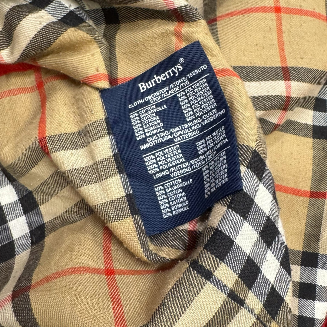 Vintage Burberrys Quilted Jacket Red (L)