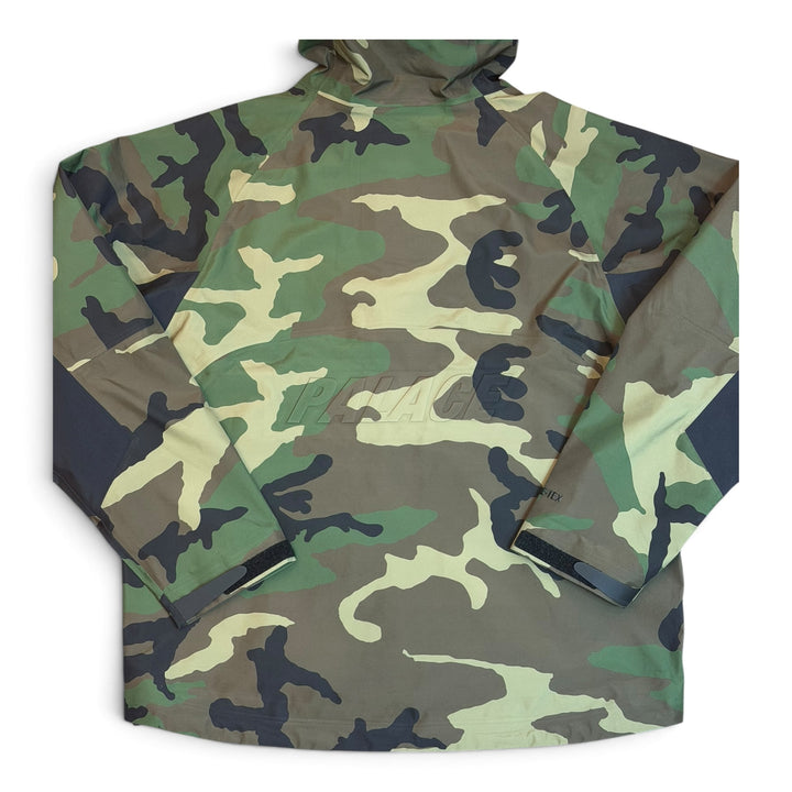 BNWT Palace Camo Green Gore-Tex 3L Tek Jacket (L)