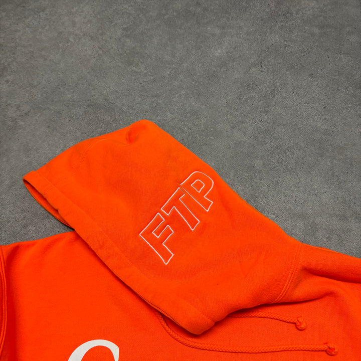 FTP Carrots Spell Out Orange Graphic Hoodie (L)