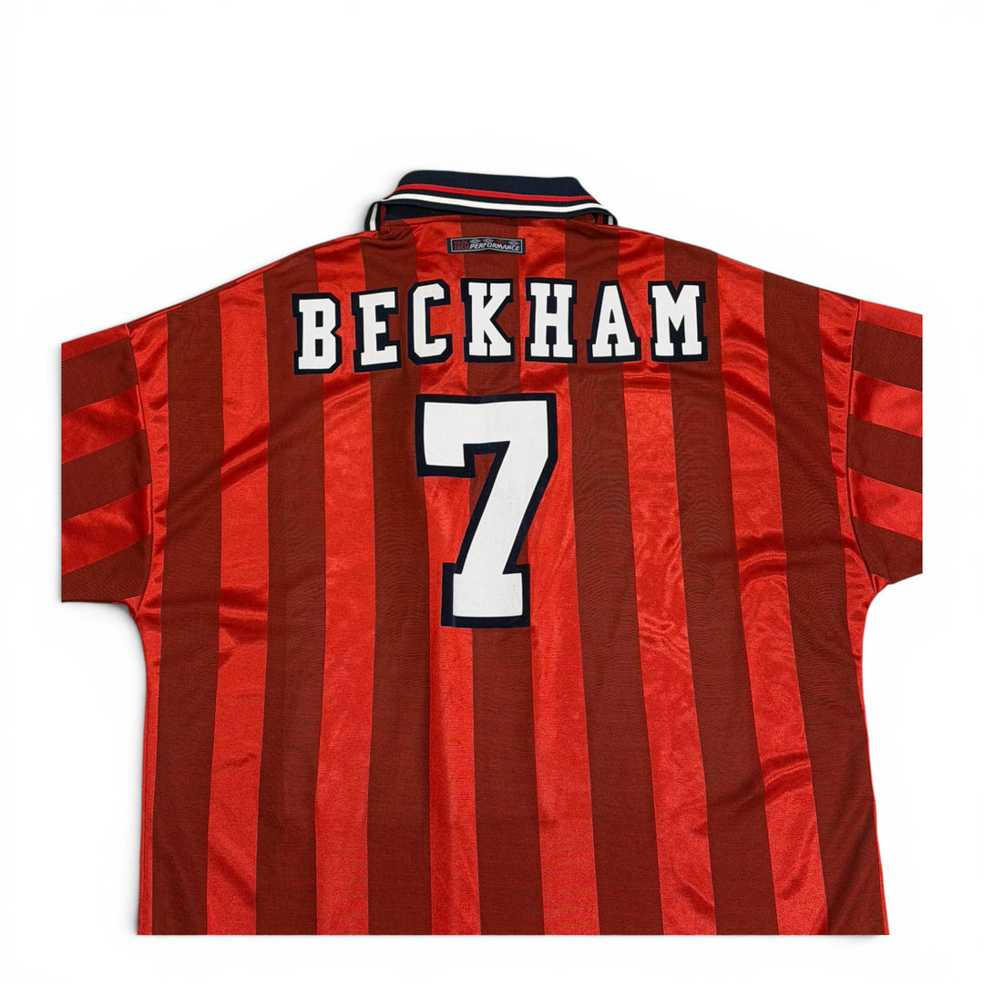 1997 Vintage England Umbro Beckham Shirt (XL)