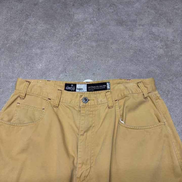 Vintage Levis Silver Tab Baggy Yellow Shorts (34)