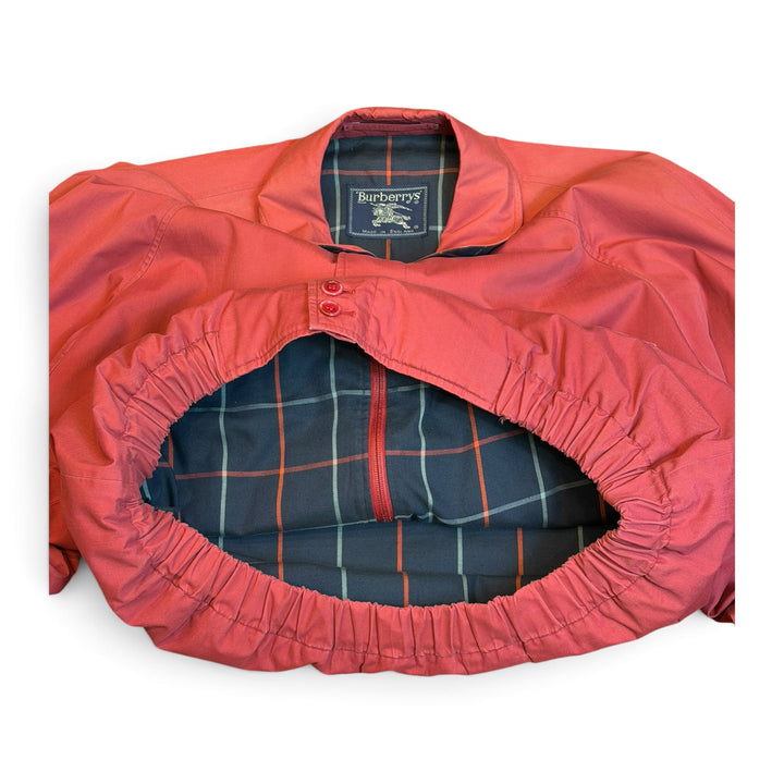 Vintage Burberry Red Collared Short Jacket (XL)
