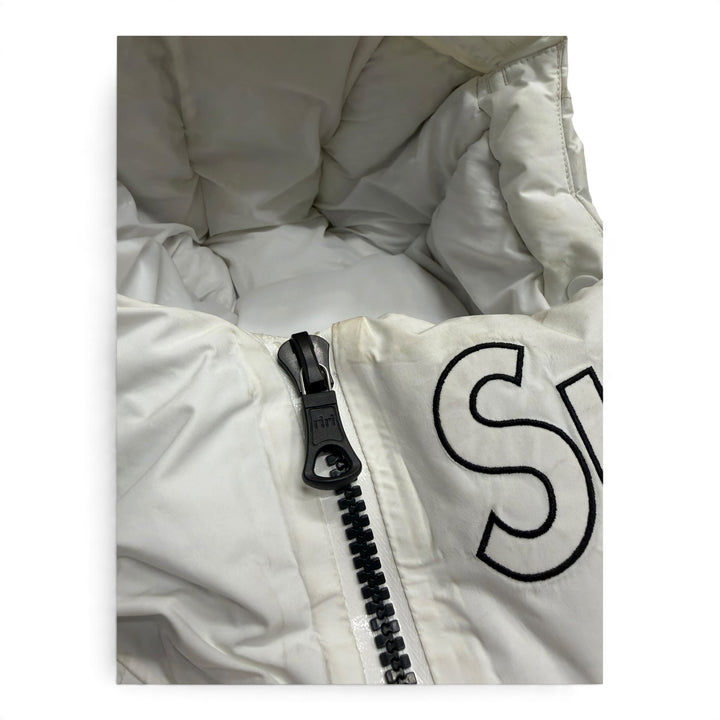 Supreme Gore - Tex 700 Fill Down Puffer Jacket White (M)