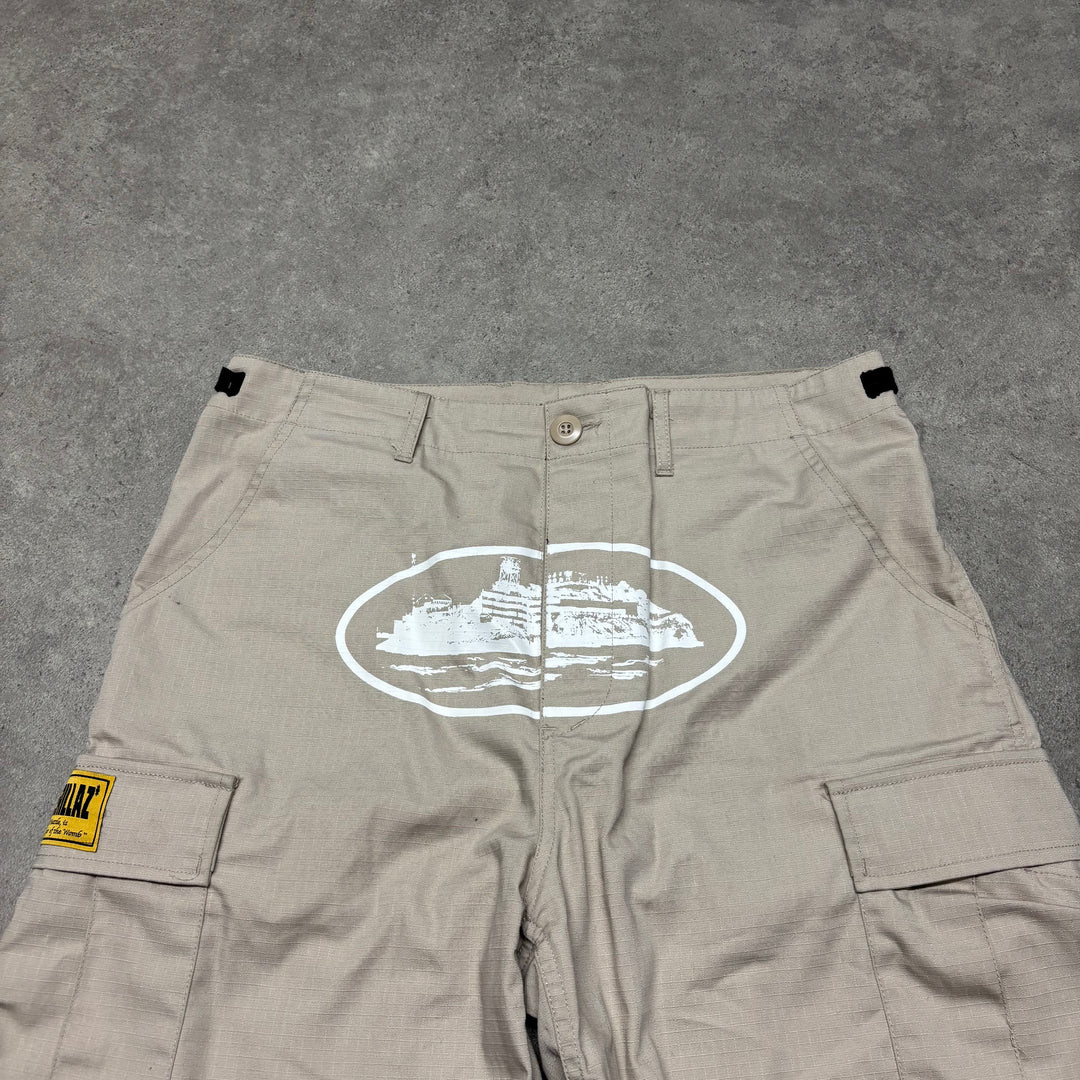 Corteiz Beige Cargo Shorts (M)