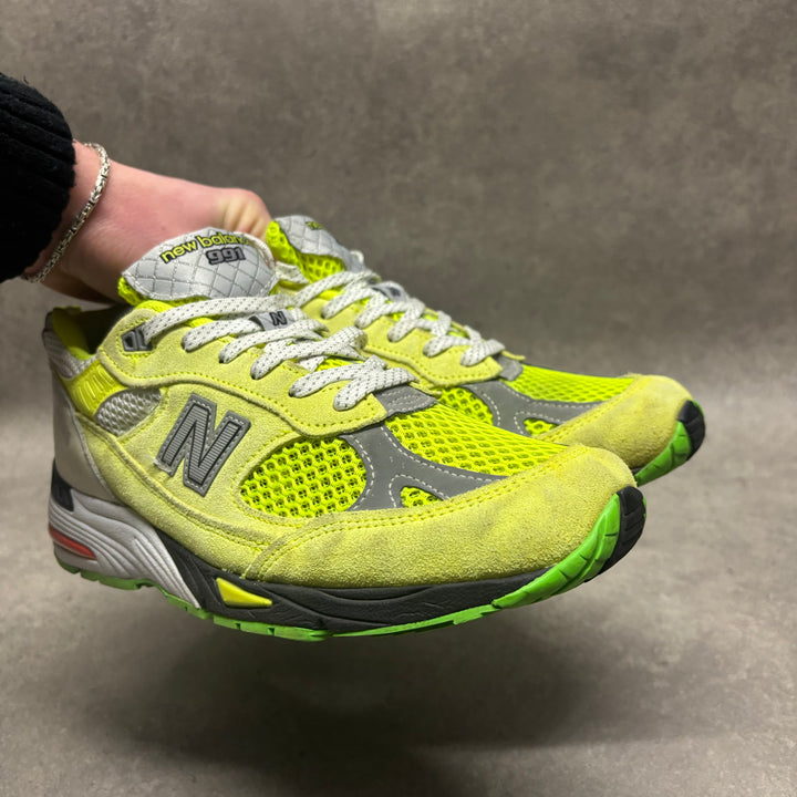 New Balance x Aries 991 Neon Yellow Made In England Trainers (UK8.5)