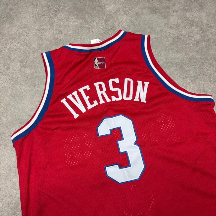90's Vintage Hardwood Classics 76ers Iverson Red Basketball Jersey (L)