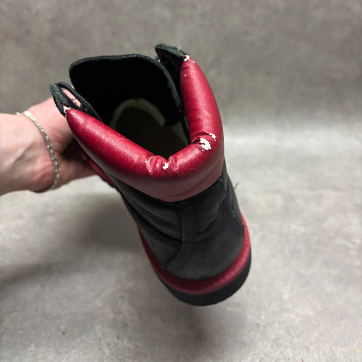 Vintage Timberland Black & Red Leather Boots (UK6)