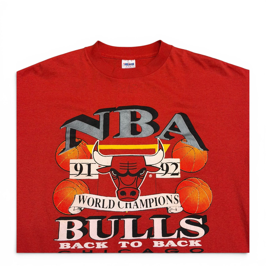 1992 Vintage NBA Chicago Bulls Red Graphic T-Shirt (XL)