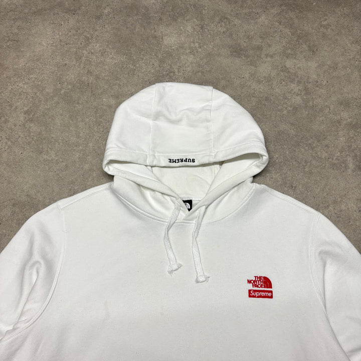 Supreme x The North Face White Pullover Hoodie (XL)