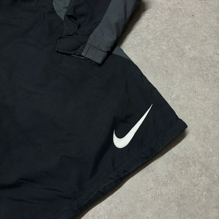 00's Vintage Nike Black Large Swoosh Padded Jacket (M)