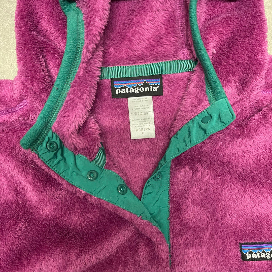 Patagonia Hooded Fleece Jacket Size XL Purple