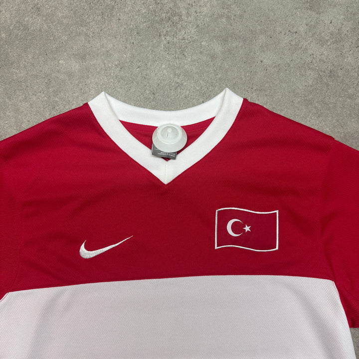 Turkey 2008-10 Football Shirt Size M Red