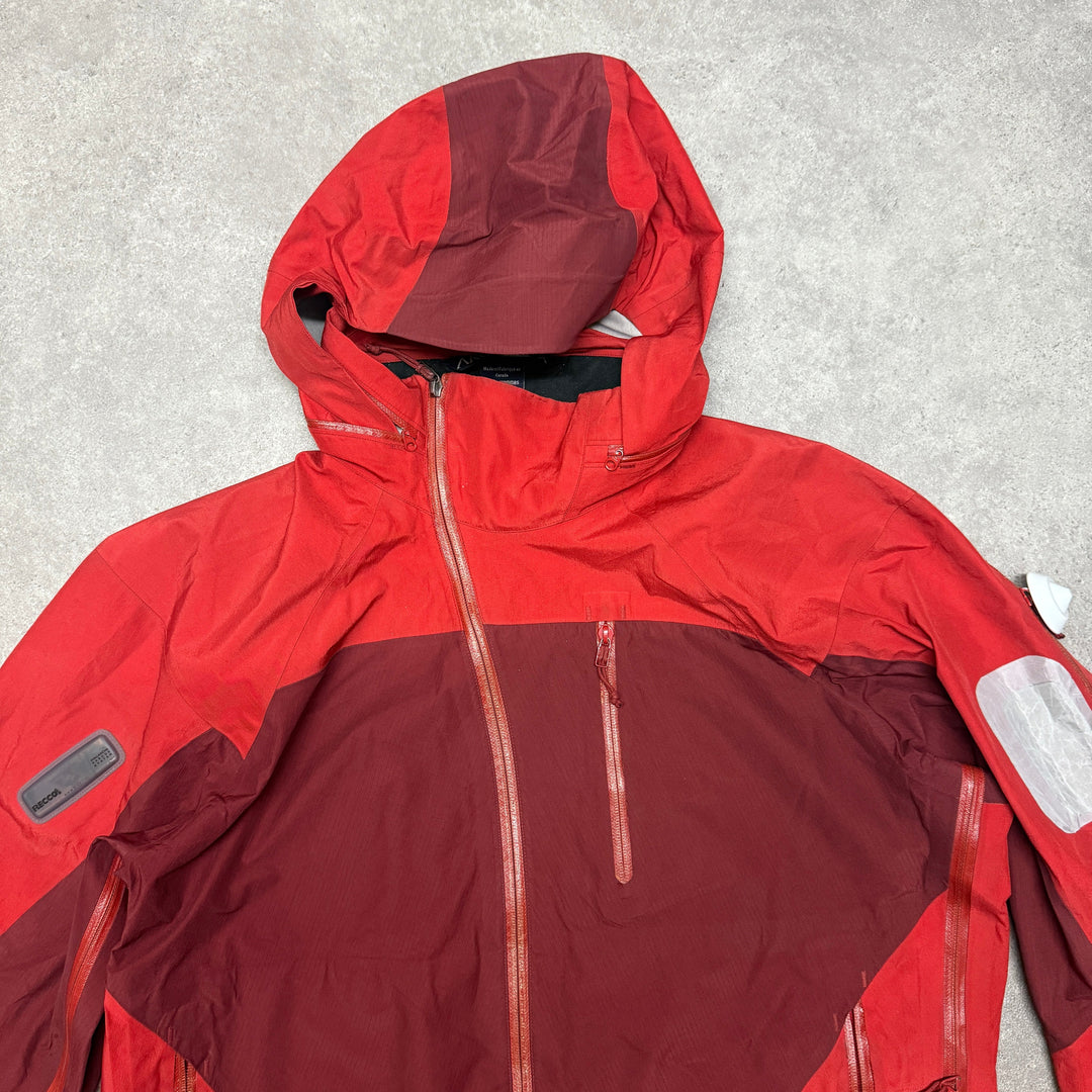 ARC’TERYX  Recco Jacket Size L  Red