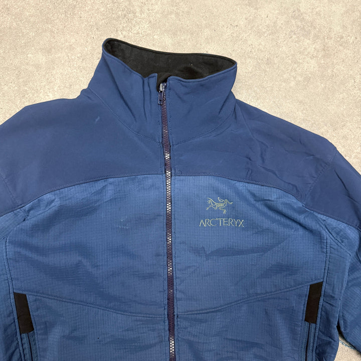 Arcteryx Windstopper Jacket Size L Navy