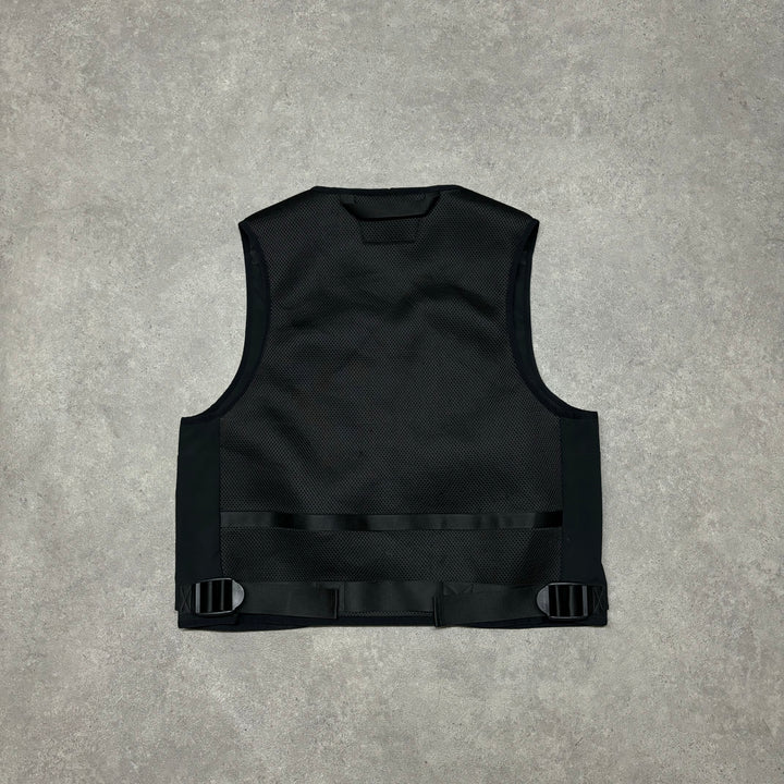 CP Company Black Goggle Vest (M)