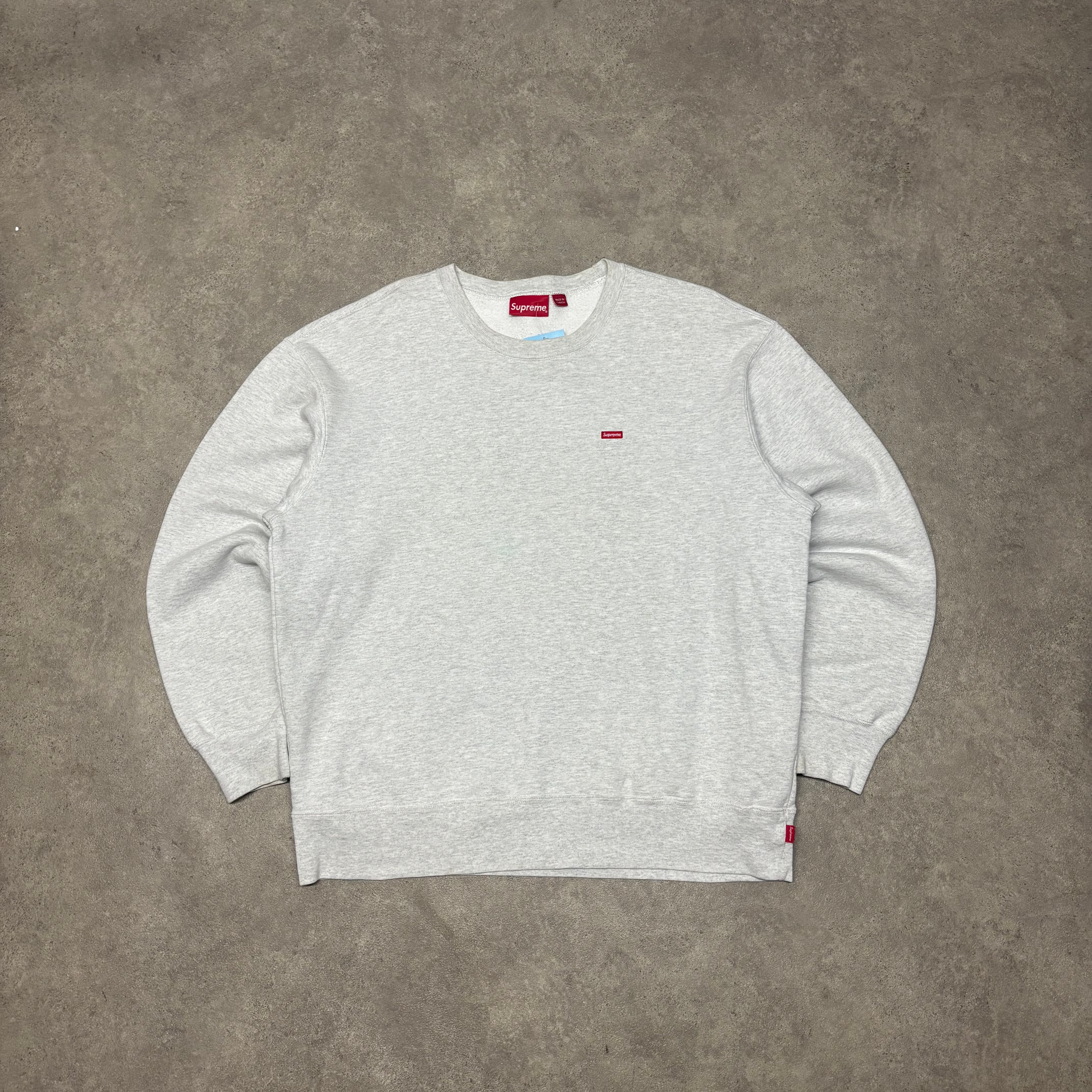 supreme small box crew neck heather gray Supreme Small Logo Grey