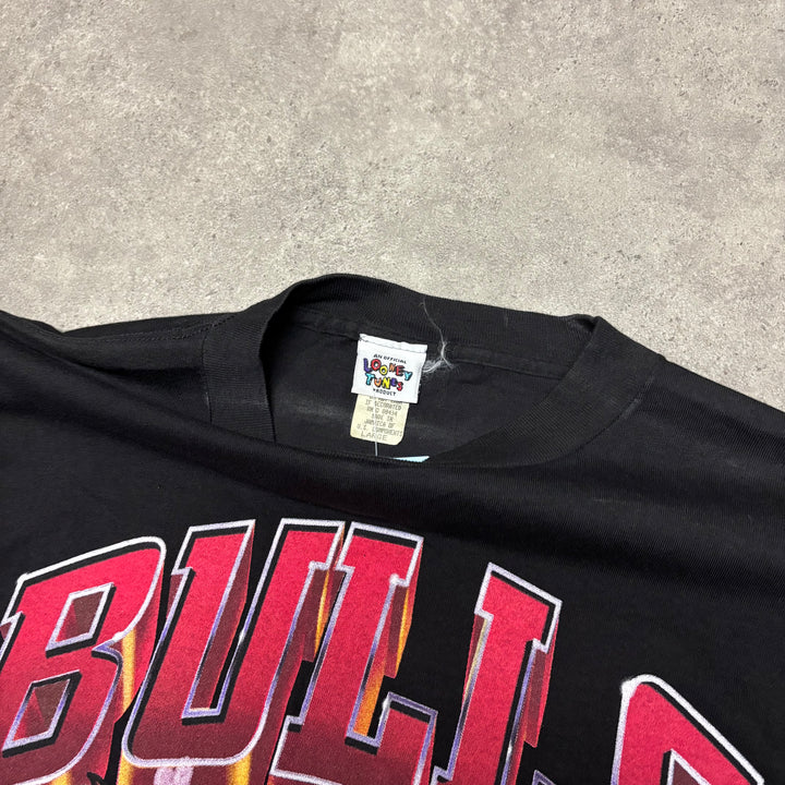 Vintage Looney Tunes Bulls Black Graphic T-Shirt (L)